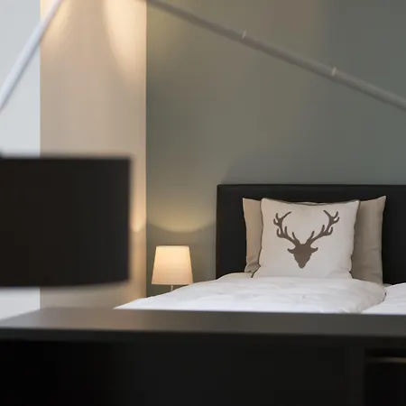 Отель Edelweiss