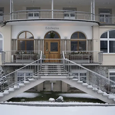 Edelweiss 2*