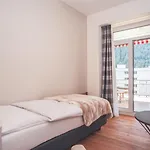 Szálloda Edelweiss 2*